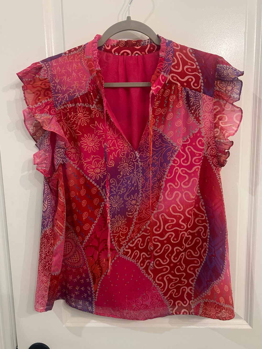 Vibrant Pink Patterned Ruffle Sleeve Women's Top